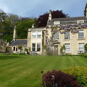  Bed & Breakfast Dolphin House
